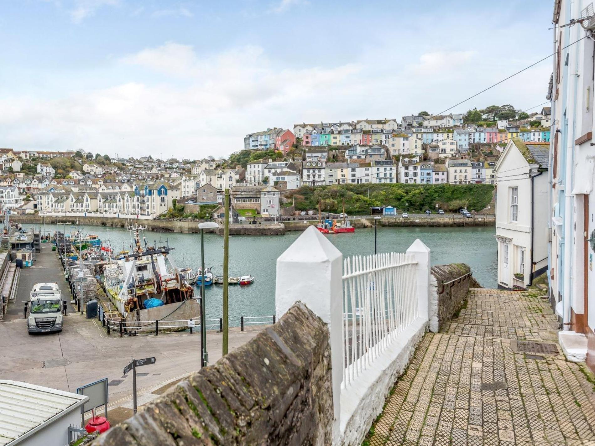 3 Bed In Brixham Bx030 Villa Exterior photo